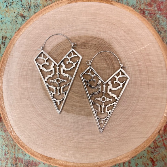 Large Silver Triangle Tribal Geometric Earrings - Picture 2 of 4